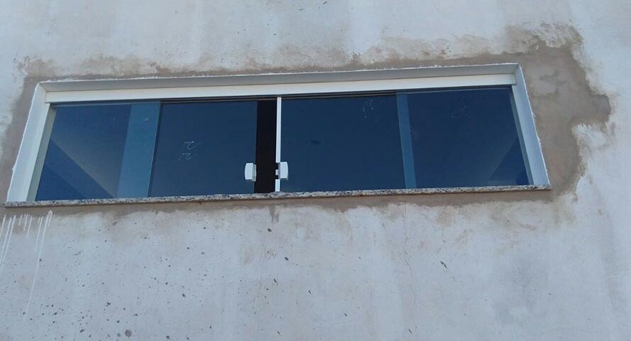 Potinhos Plásticos