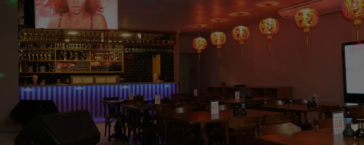 Restaurante japonês com videokê
