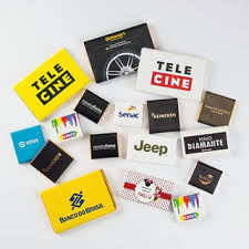 adesivos-personalizados-para-brindes-01