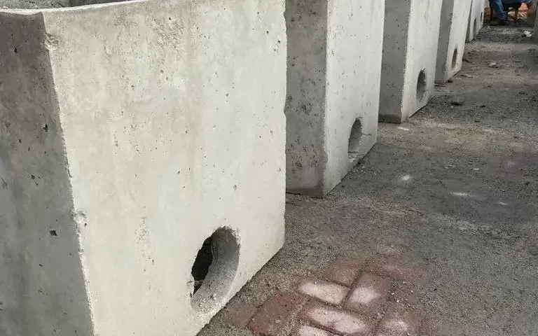 Caixas pré-moldadas de concreto