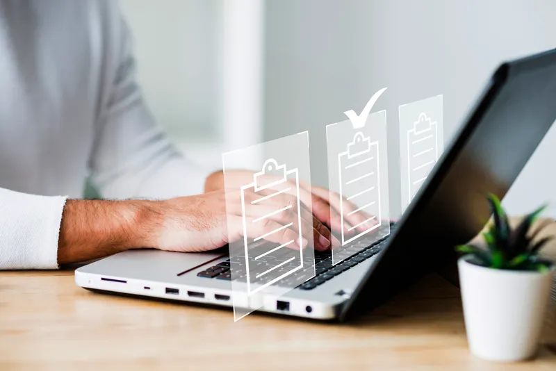 Proteção de marcas e patentes