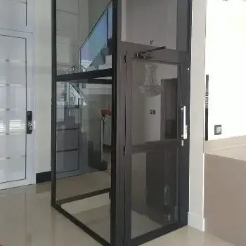 elevador monta carga