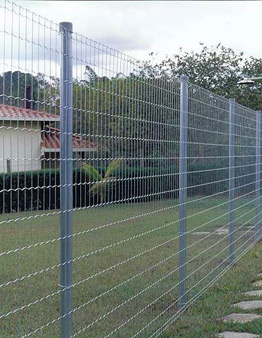 Construção de Alambrado