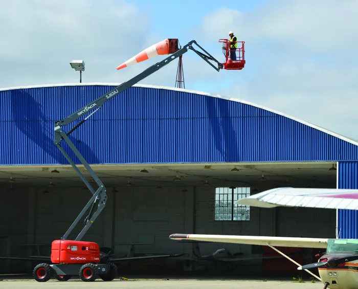 locacao-de-plataformas-elevatorias-em-ibiuna-01