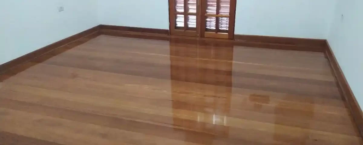 Lixamento de Piso de Madeira