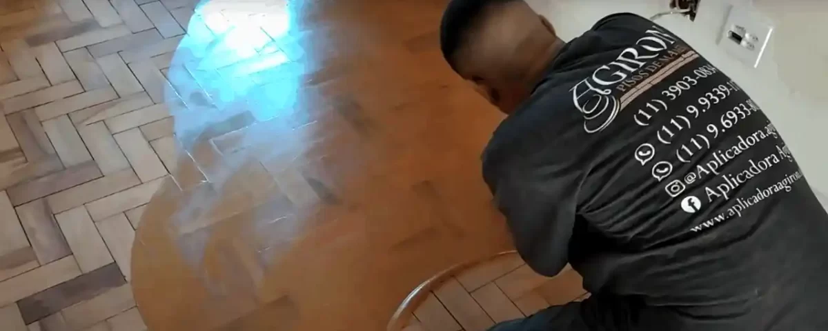 Manutenção de Piso de Madeira