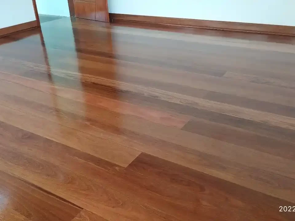 Raspador de Assoalho