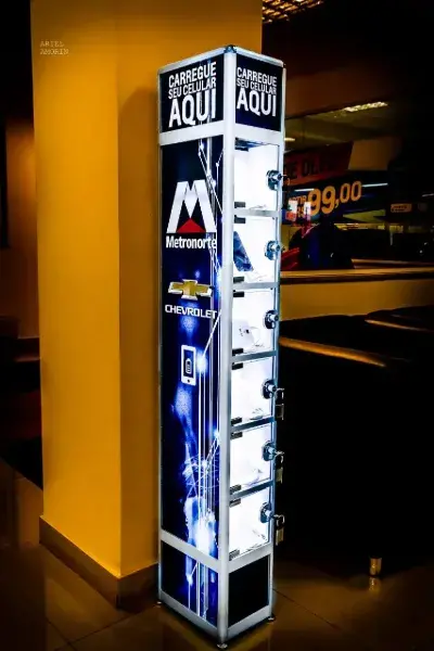 Totem Carregador de Celular para Eventos
