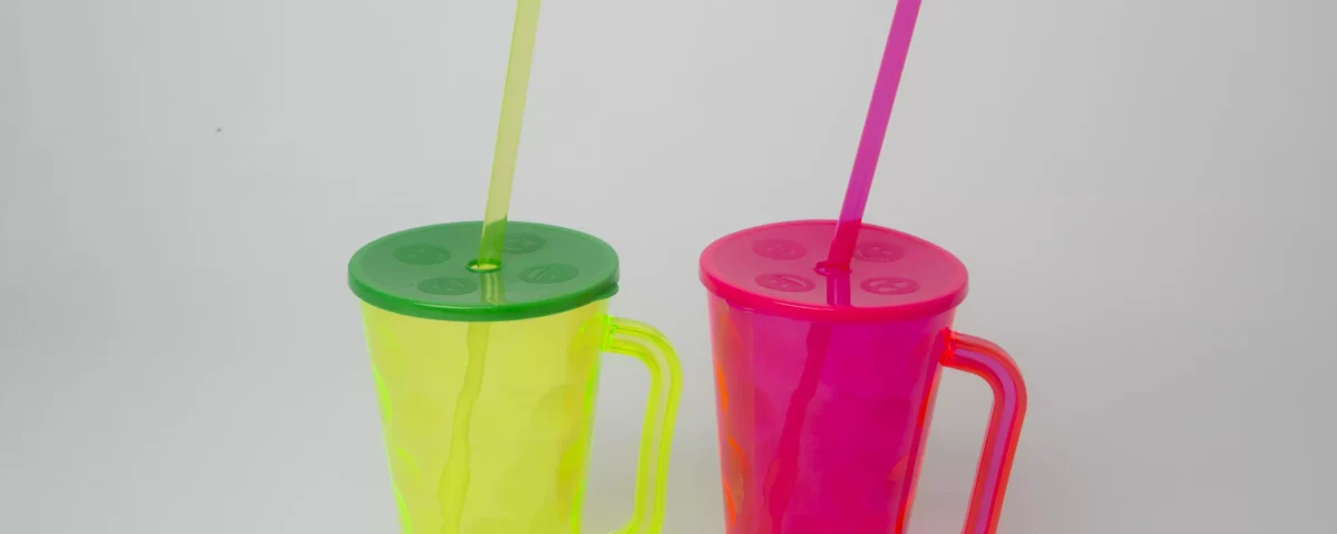 Caneca com tampa