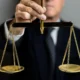 Advogado civil especialista em contratos