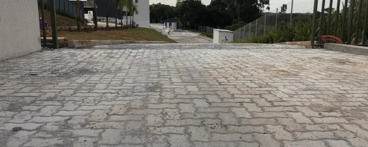 Fabricante de Piso Intertravado em São Roque