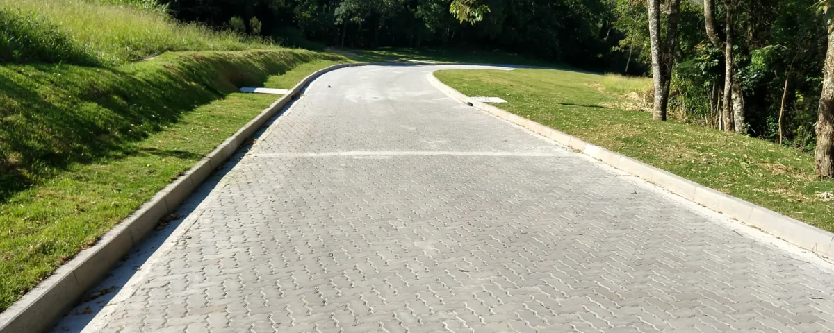 Piso Intertravado de Concreto Drenante em Sp