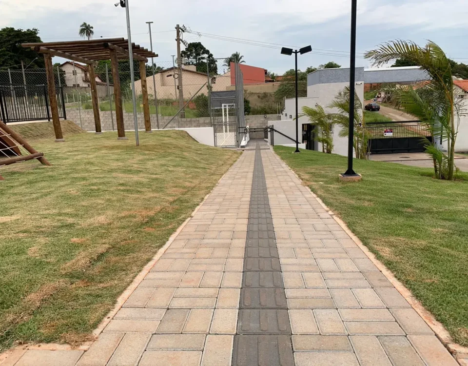 Piso Intertravado em Botucatu