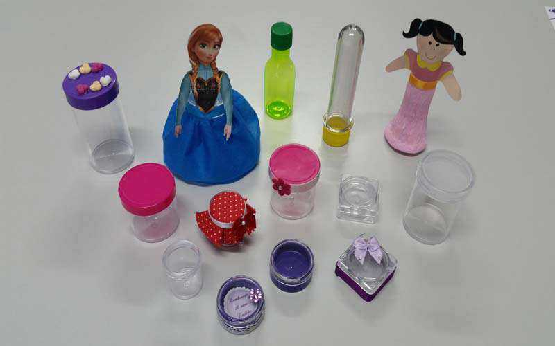 Potes Plásticos para Decoração