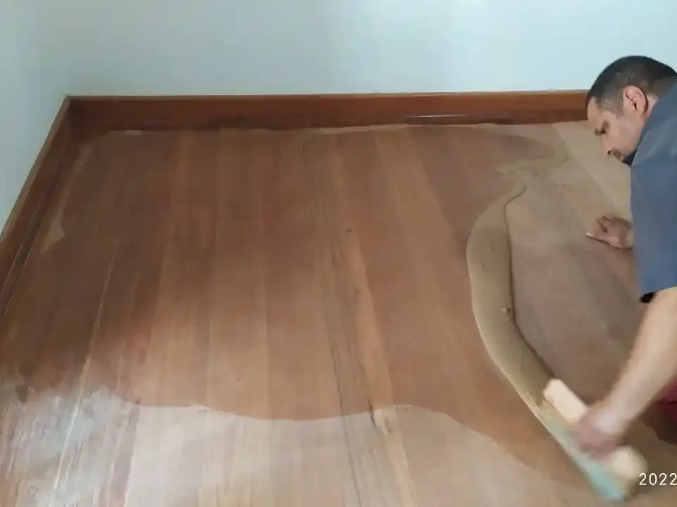 Raspagem de Assoalho Sem Pó